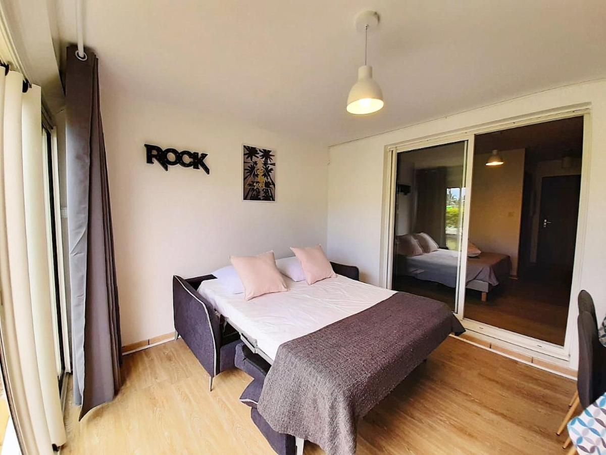 Au Bord De L'Eau La Saline Les Bains Apartment ภายนอก รูปภาพ