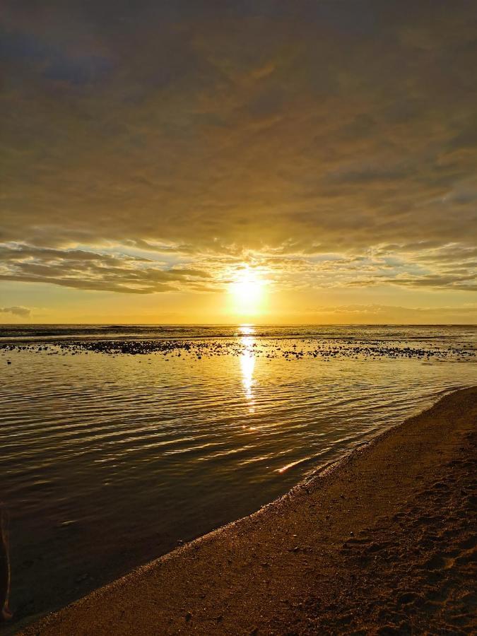 Au Bord De L'Eau La Saline Les Bains Apartment ภายนอก รูปภาพ